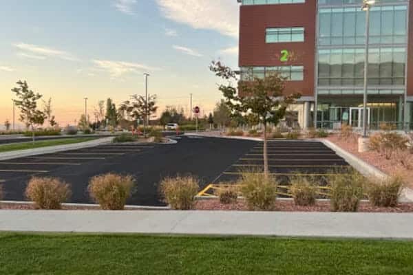 Asphalt Parking Lot for Hospitals - Morgan Pavement